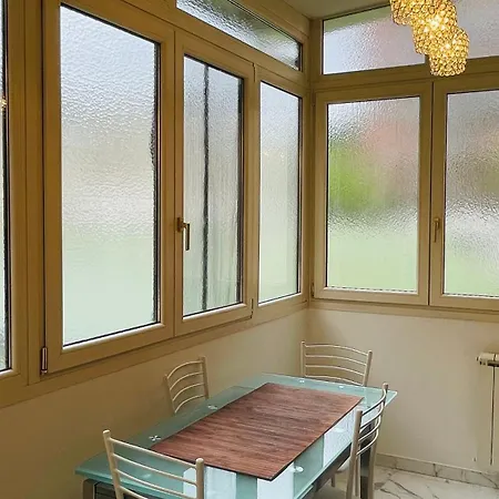 Charming Flat, And Close To Metro 아파트 밀라노